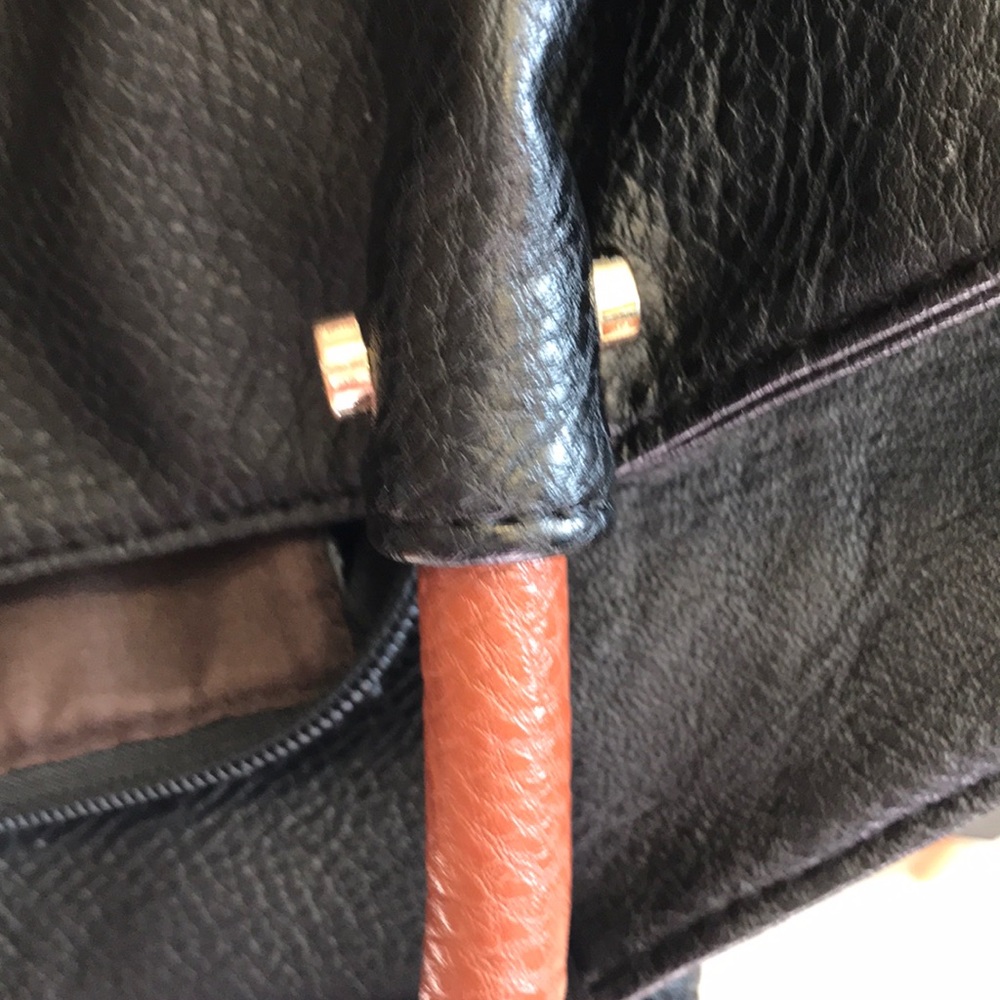 Purse - Picture 3 of 3